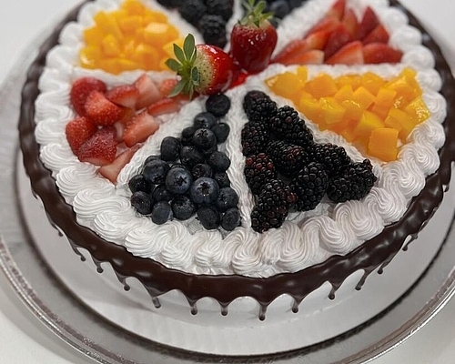 How Tres Leches Cakes in Chicago Are Evolving with New Flavors