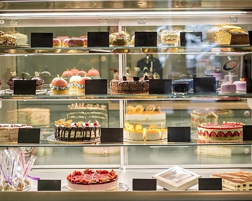 Tips for Storing and Preserving Your Cakes